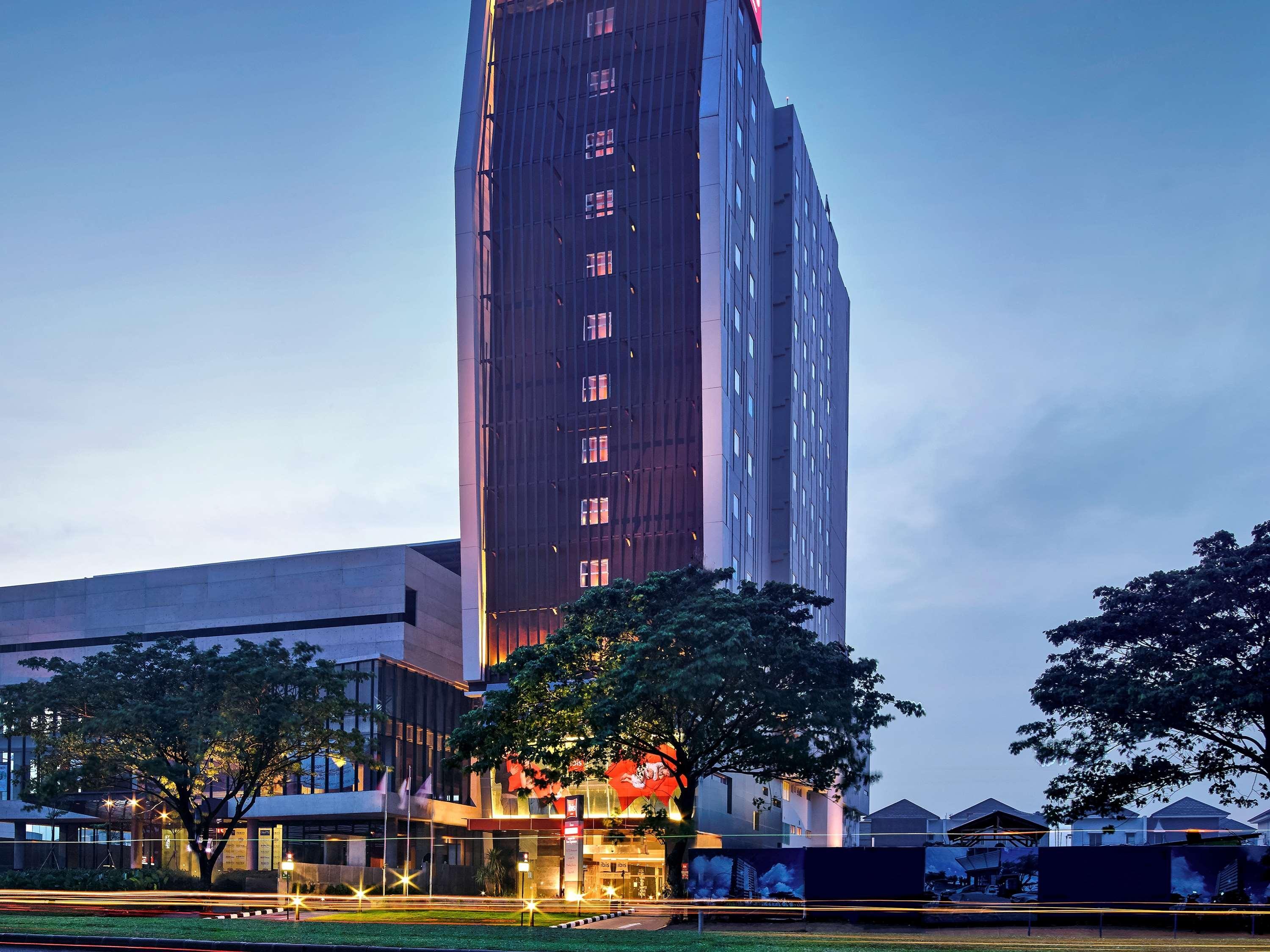 Ibis Gading Serpong Extérieur photo